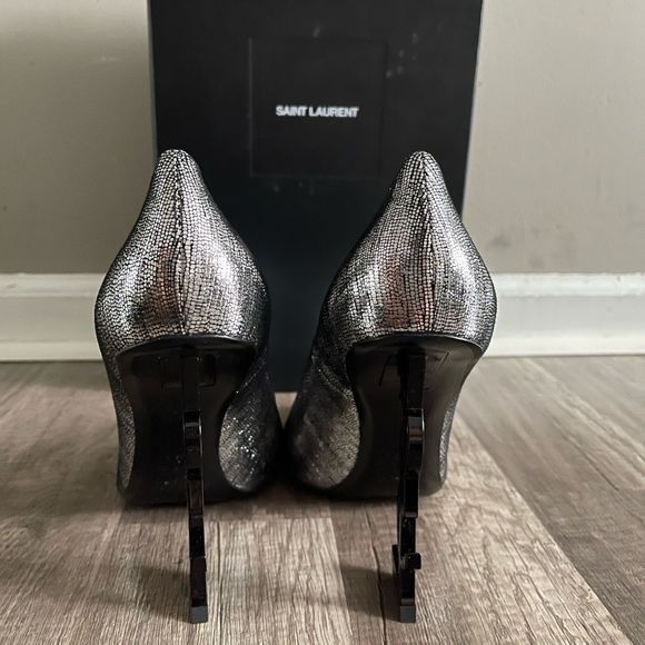 SAINT LAURENT
Opyum Metallic Pumps In Silver - Picture 6 of 8